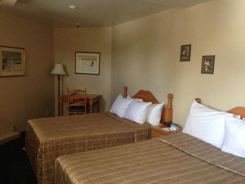 Hotel Le Chantecler Sainte-Adèle المظهر الخارجي الصورة